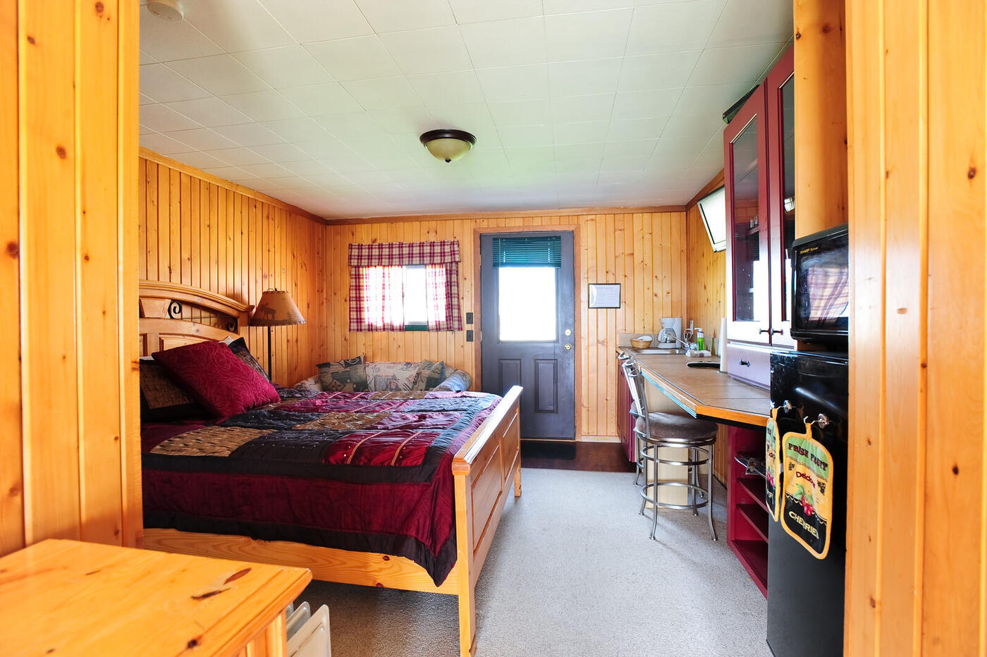 Larger 1BR Suite interior